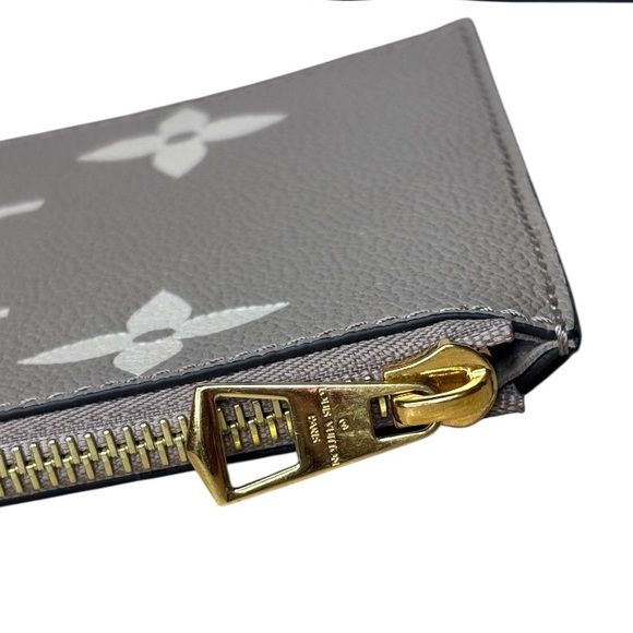 Louis Vuitton Monogram Neonoe Pochette - Picture 5 of 7